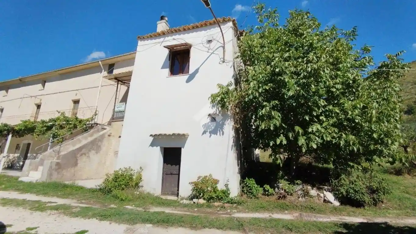 Casa indipendente in vendita a Cervaro