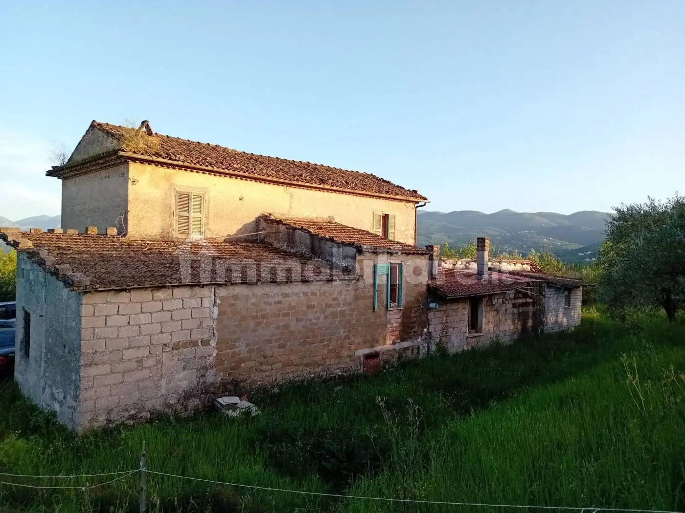 Rustico - Casale in vendita a San Giovanni Incarico