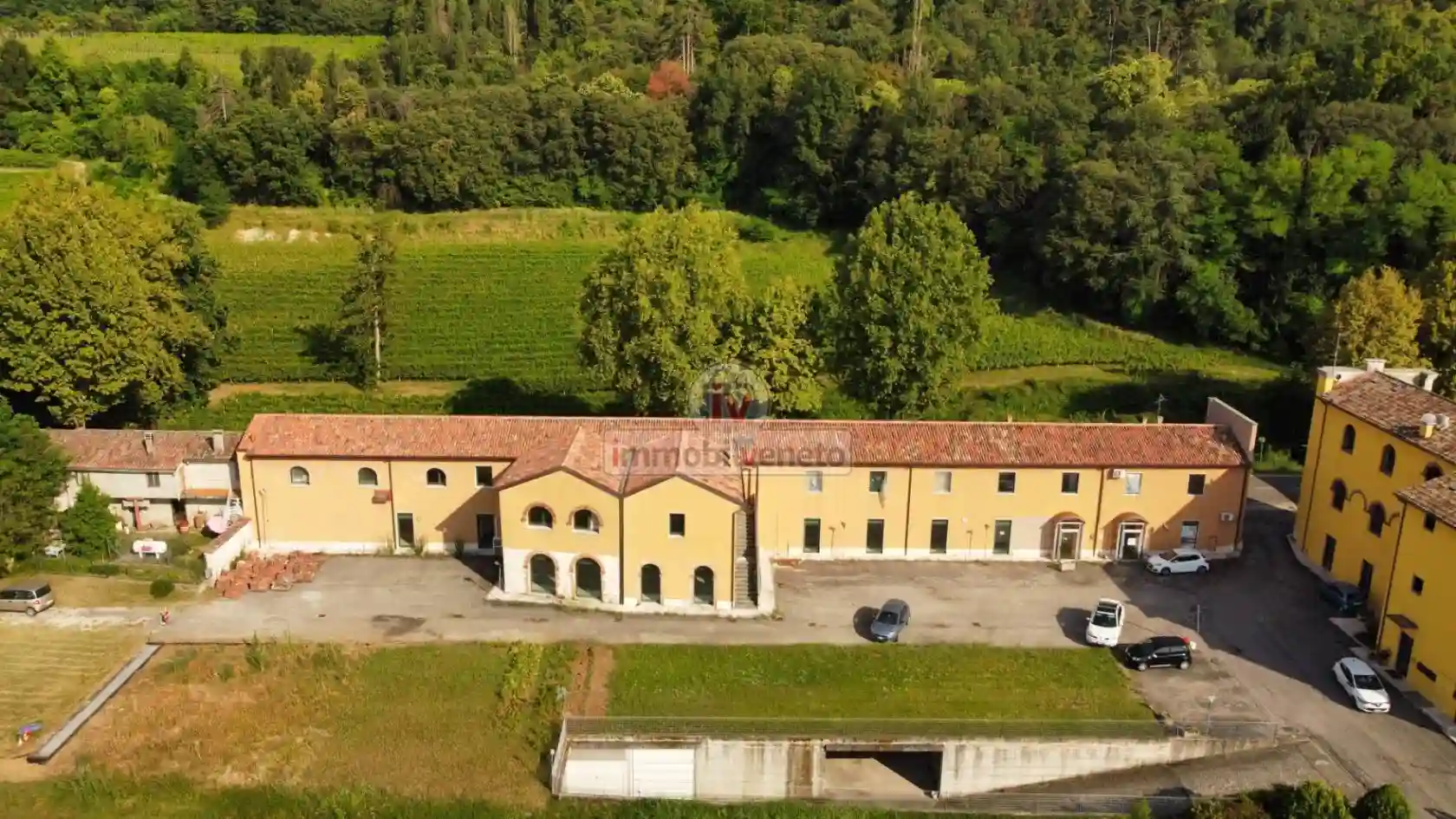 Palazzo - Edificio - foto 2