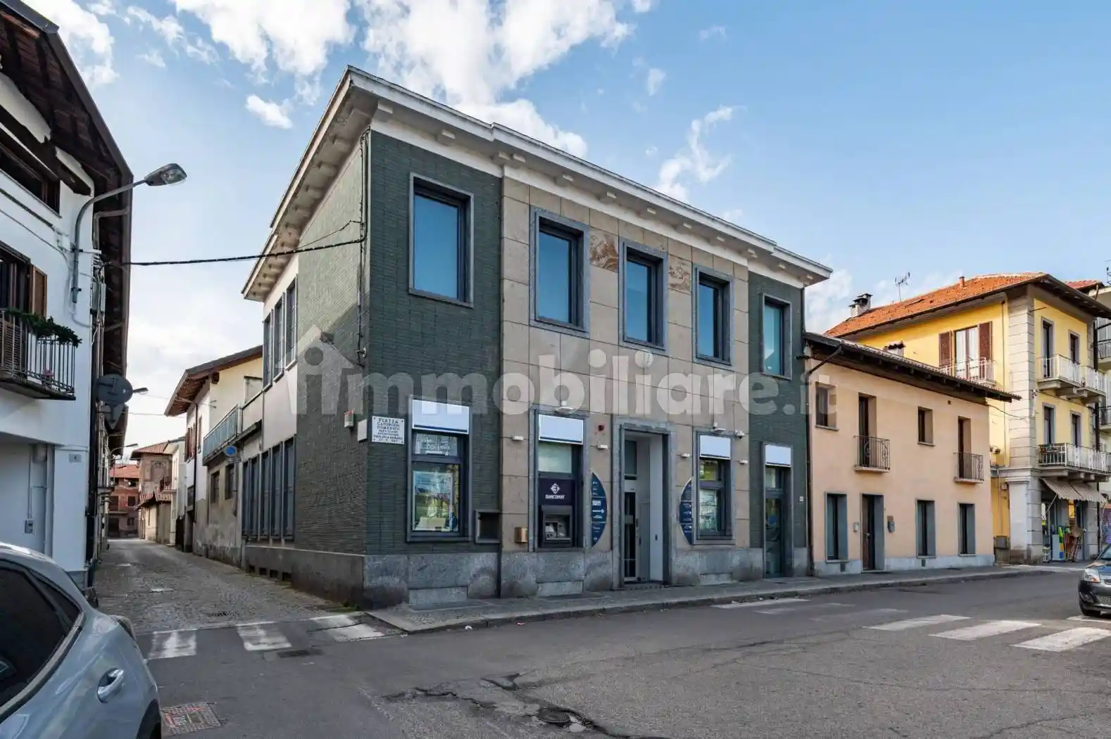 Palazzo - Edificio in vendita a Mathi