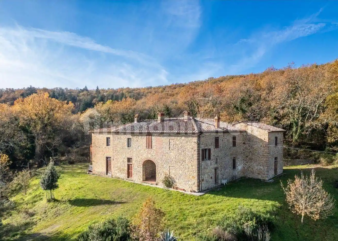Rustico - Casale in vendita a Bucine