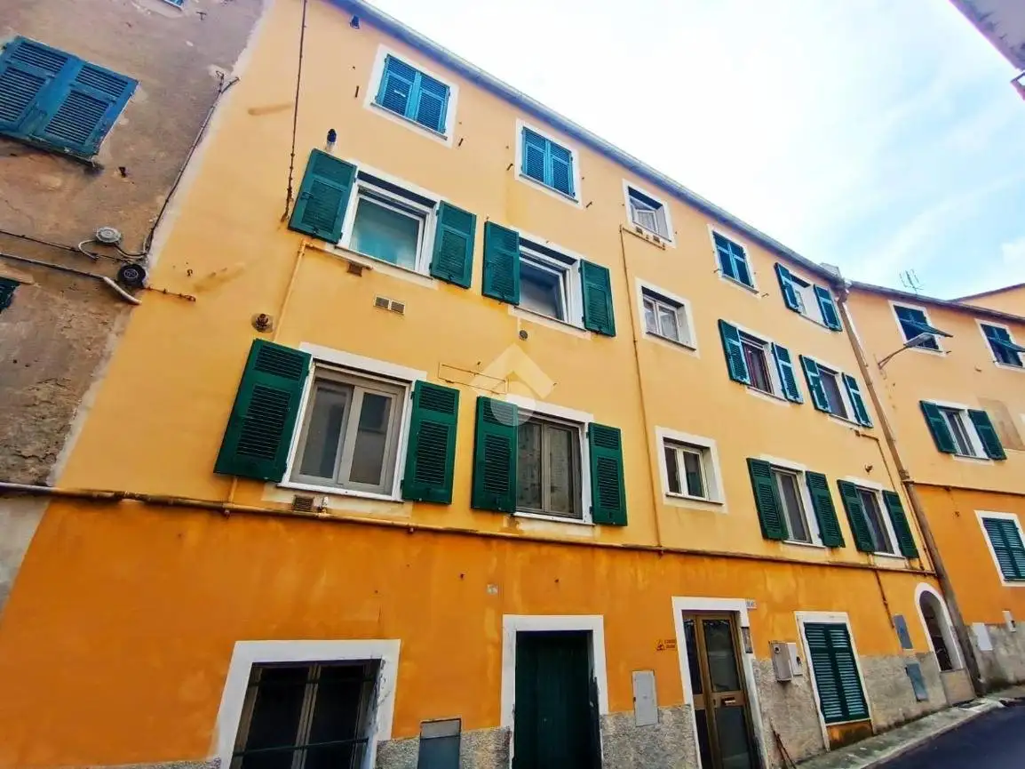 Appartamento in vendita a Genova
