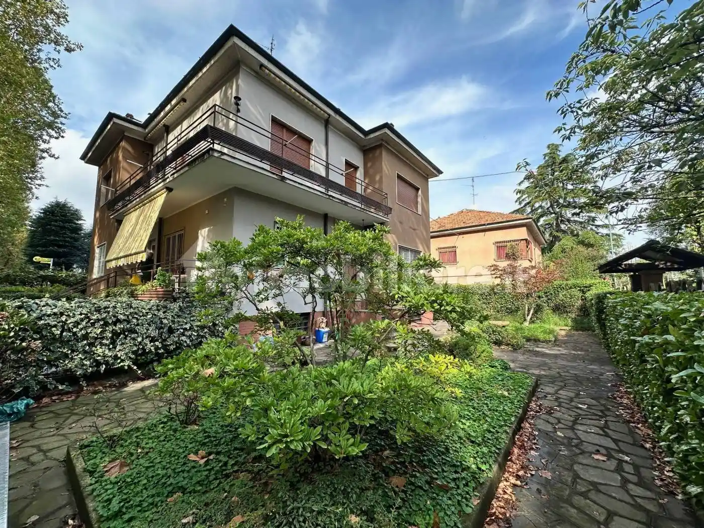 Villa in vendita a Cusano Milanino