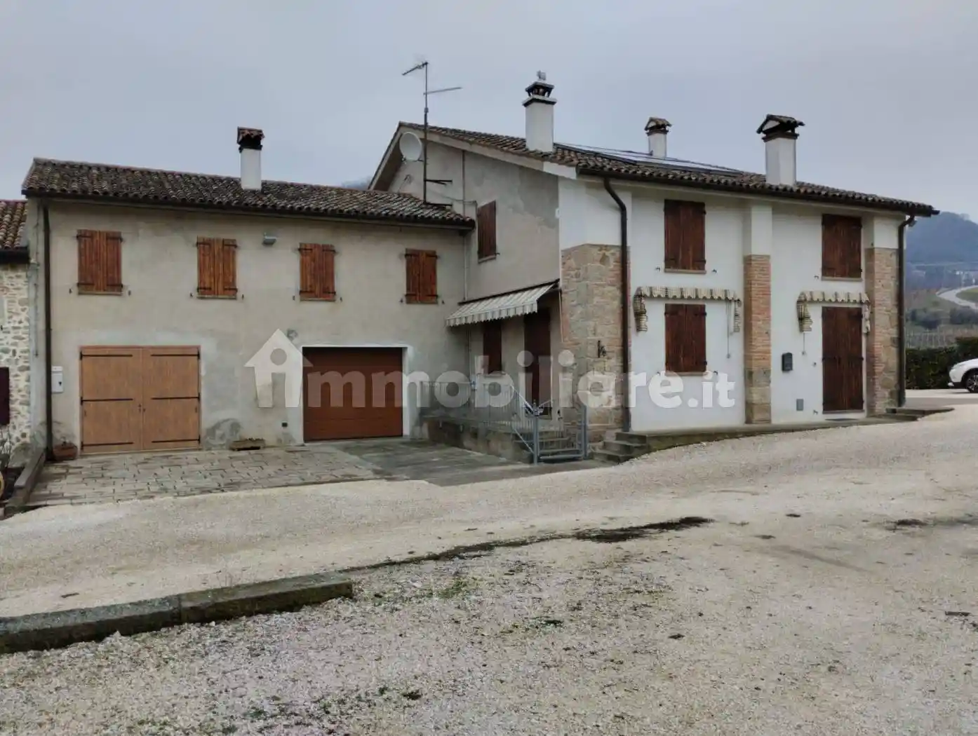 Rustico - Casale in vendita a Vo'