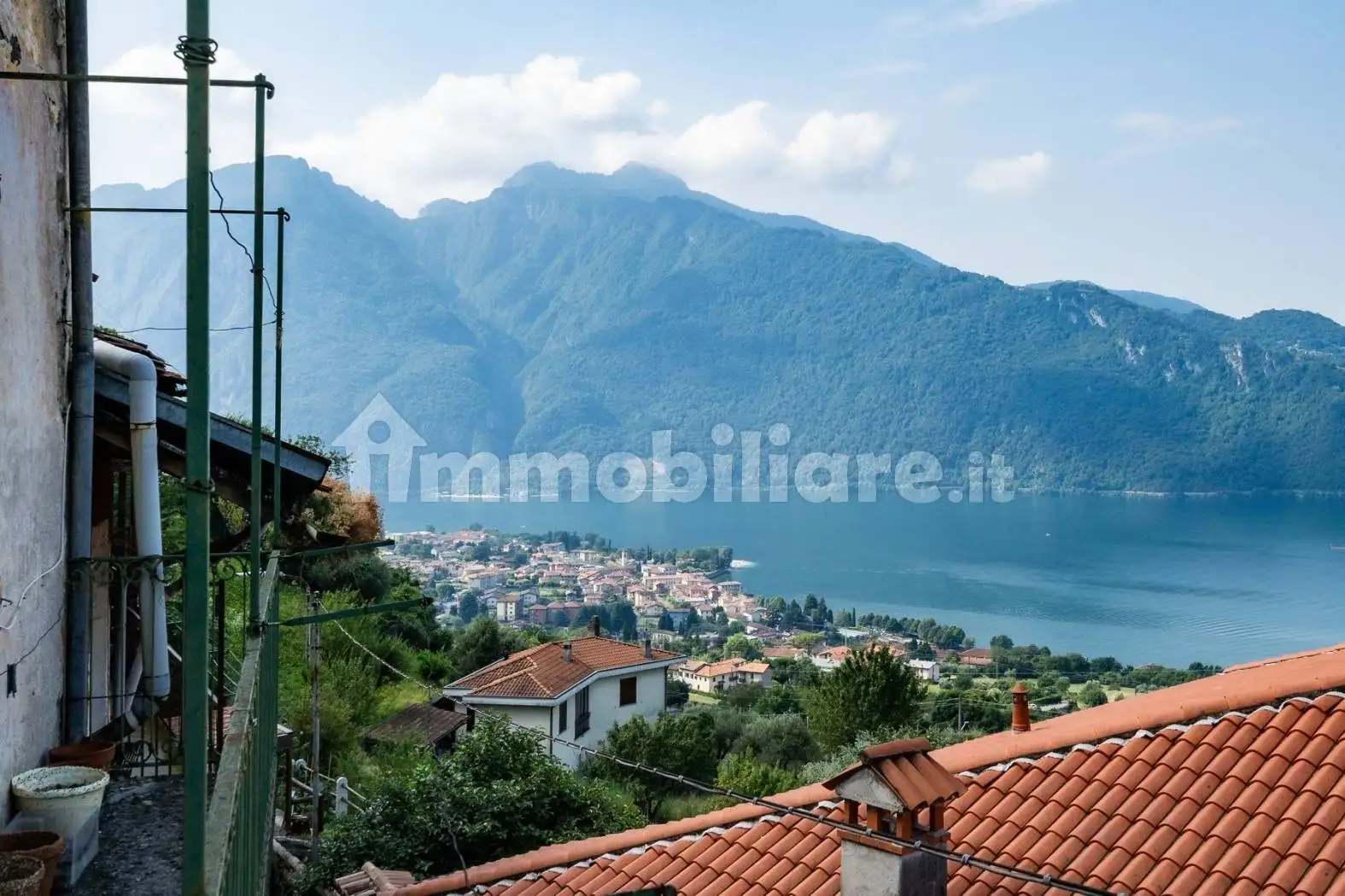 Casa indipendente in vendita a Abbadia Lariana