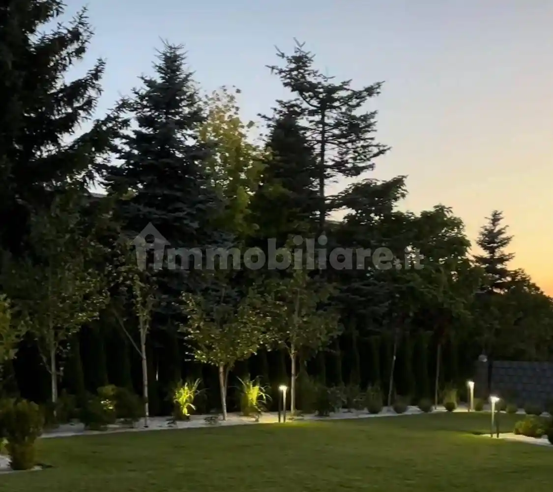 Villa in vendita a Piacenza