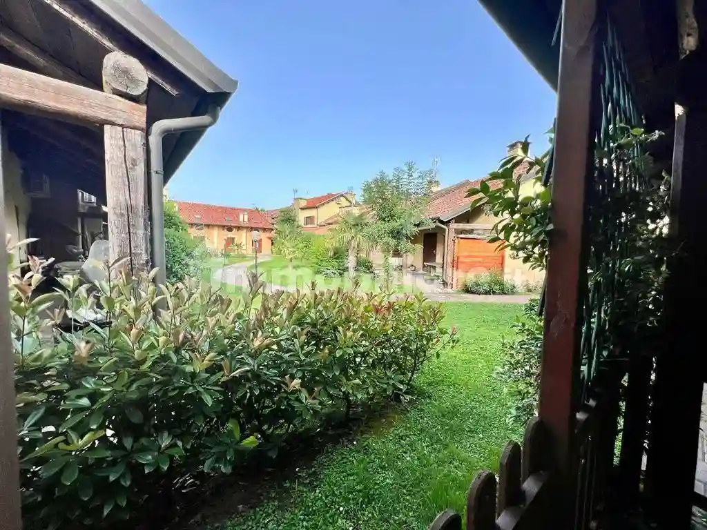 Villetta a schiera - foto 2