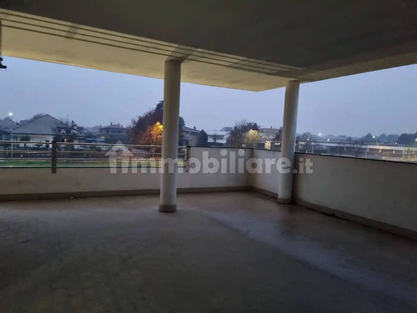 Appartamento in vendita a Bareggio