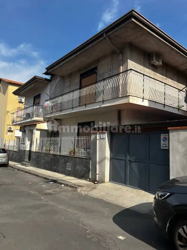 Appartamento in vendita a Motta Sant'Anastasia