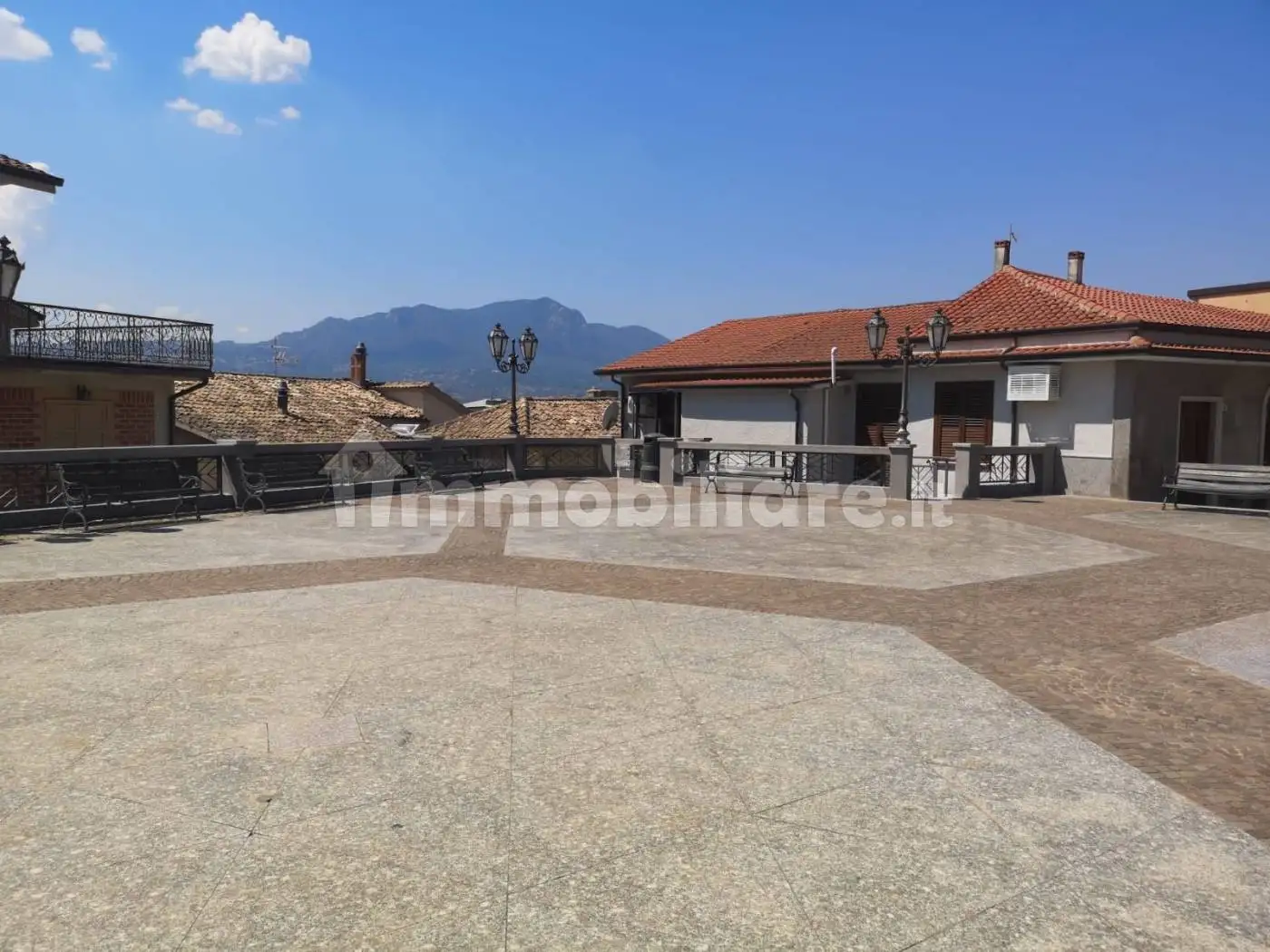 Appartamento in vendita a Paternopoli