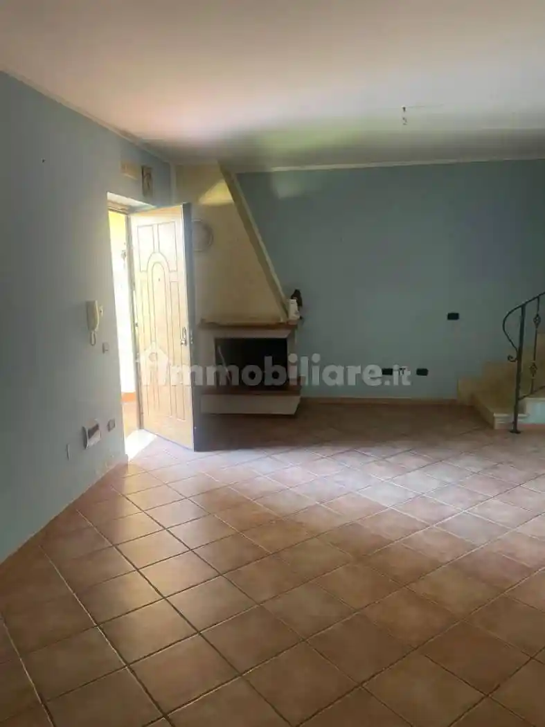 Villa bifamiliare, ottimo stato, 125 m², Borgo Grappa, Latina - foto 4