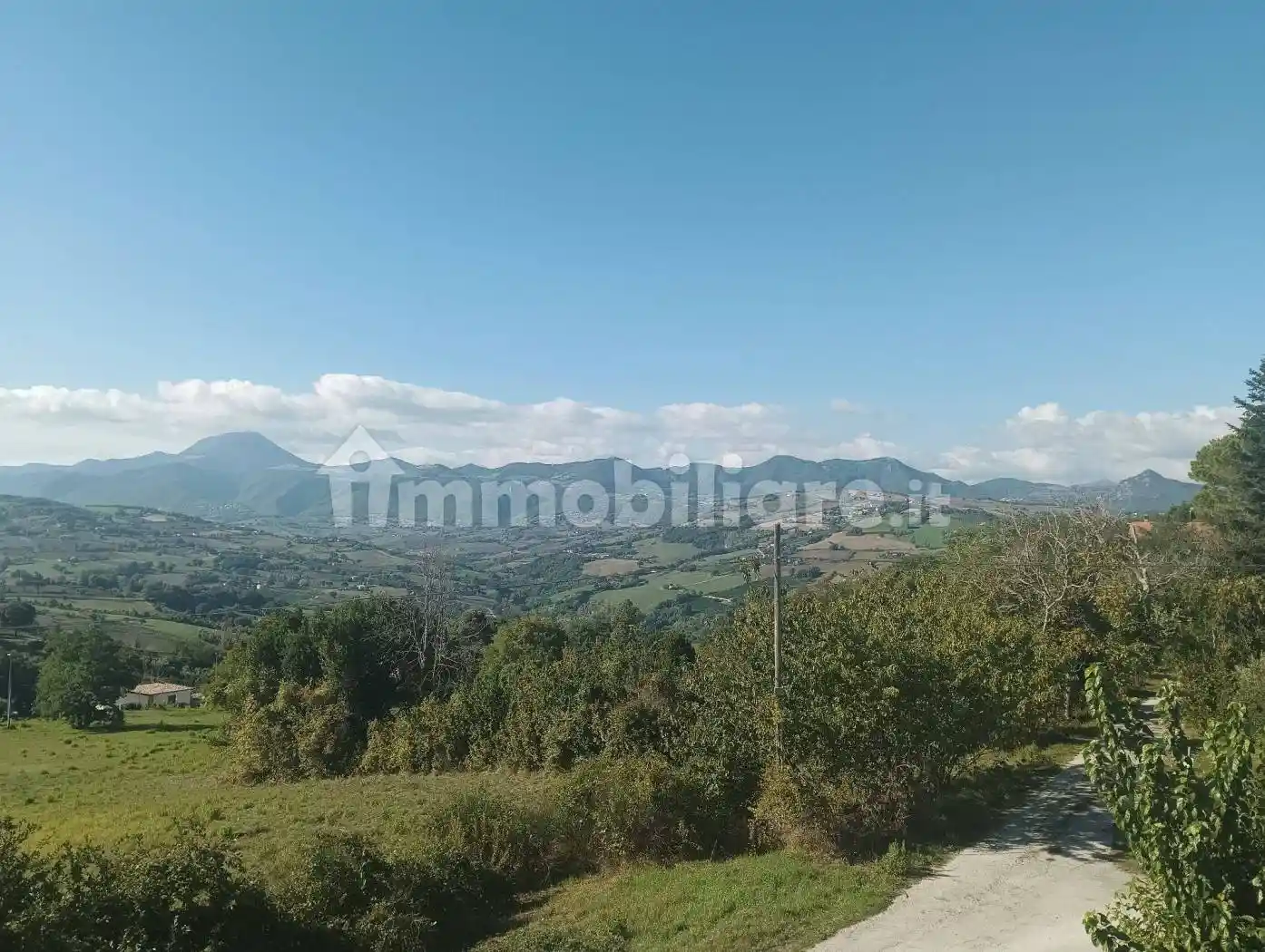 Villa in vendita a Cupramontana