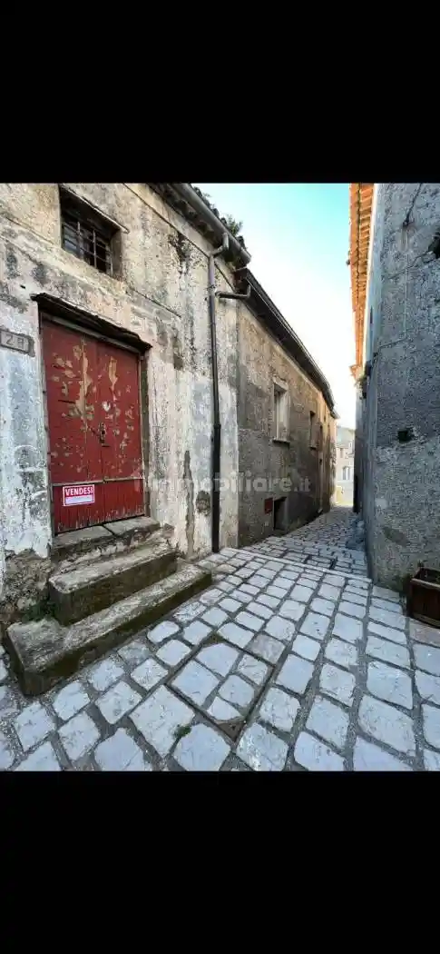 Rustico - Casale in vendita a Aieta