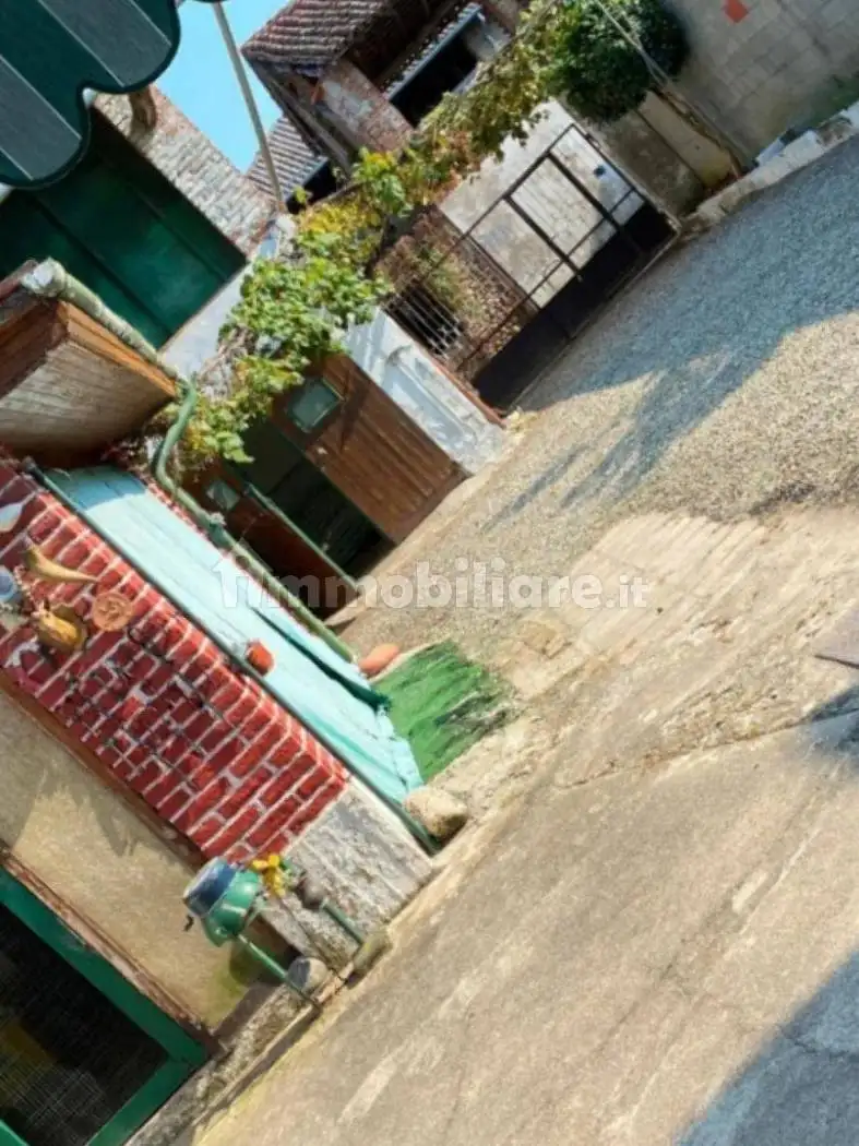 Villa in vendita a Casalvolone