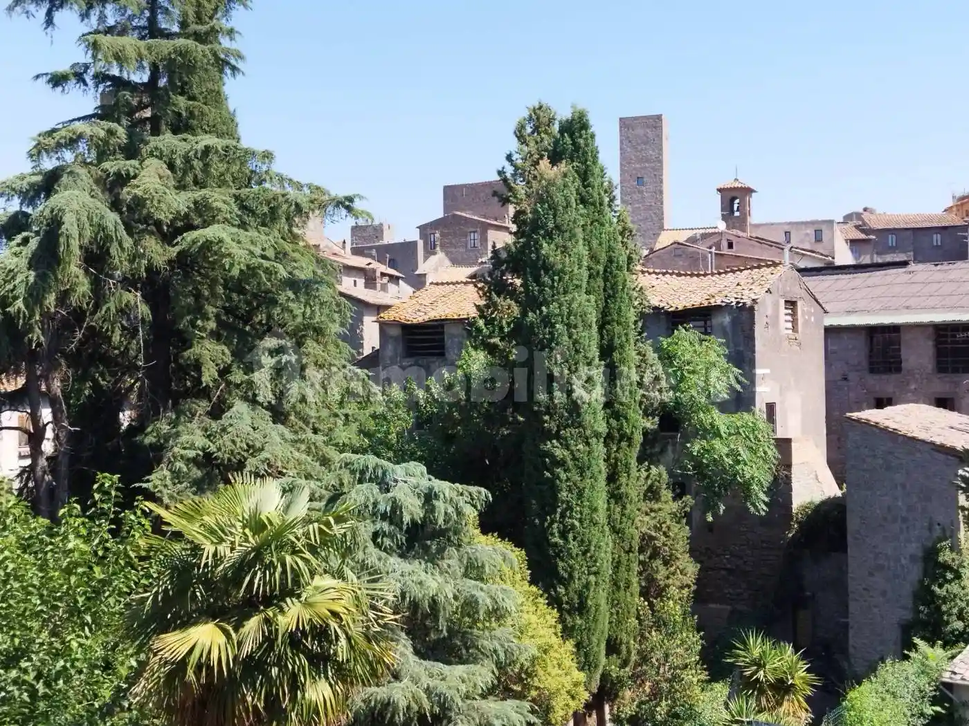 Palazzo - Edificio in vendita a Viterbo