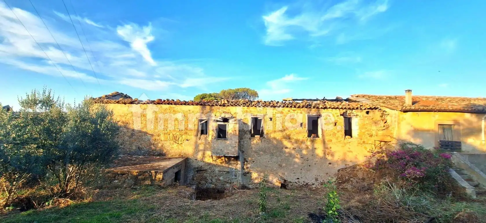 Rustico - Casale in vendita a Reitano