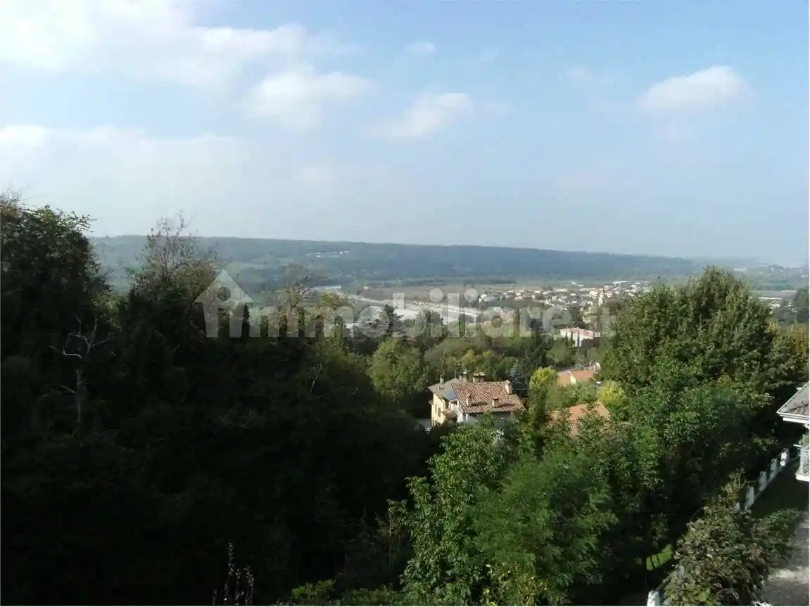 Villa in vendita a Rivergaro