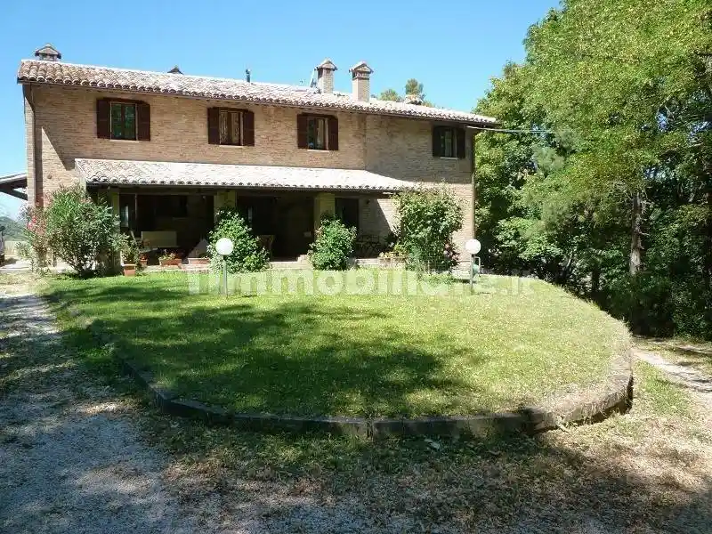 Villa in vendita a Urbino