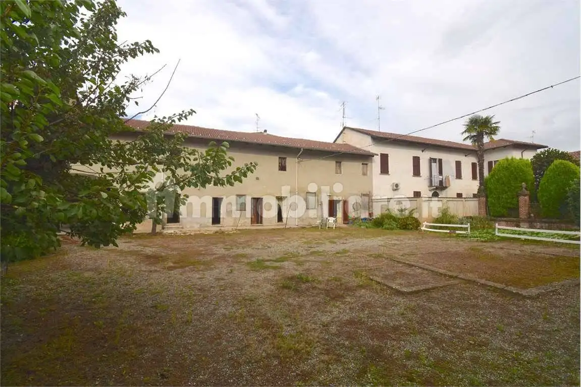 Rustico via Amedeo Casalone, 23, Desana - foto 4