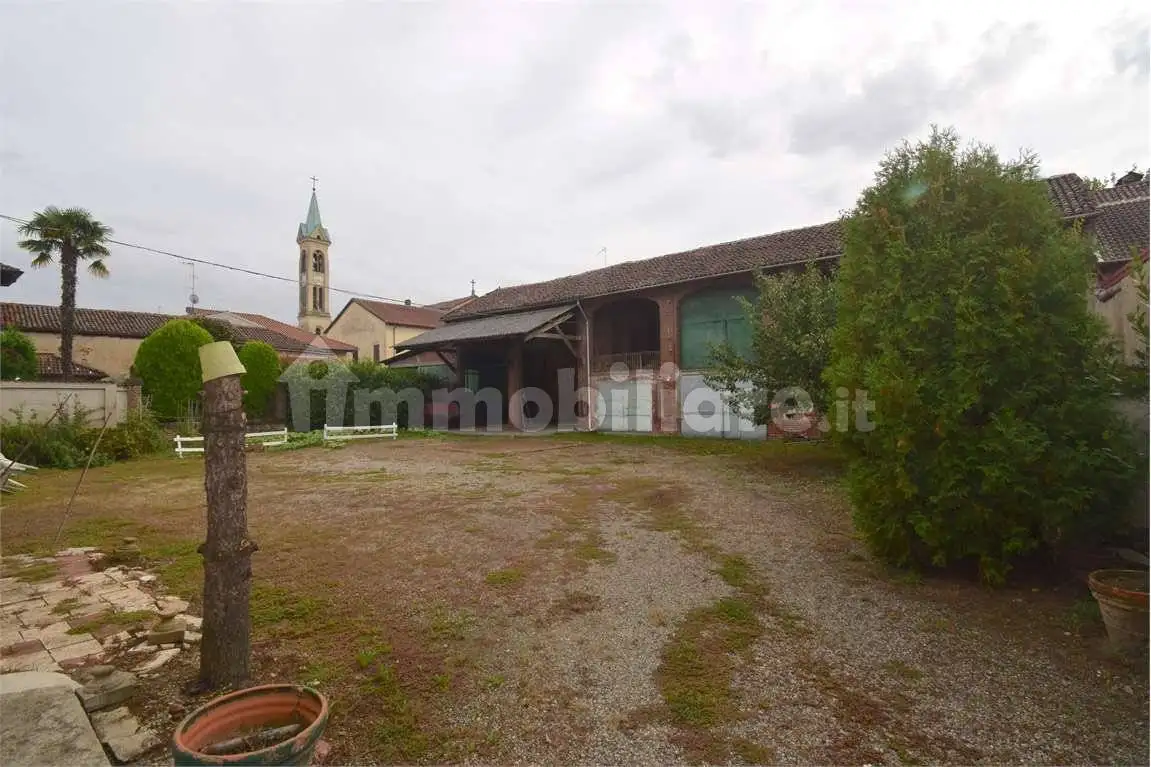 Rustico via Amedeo Casalone, 23, Desana - foto 5