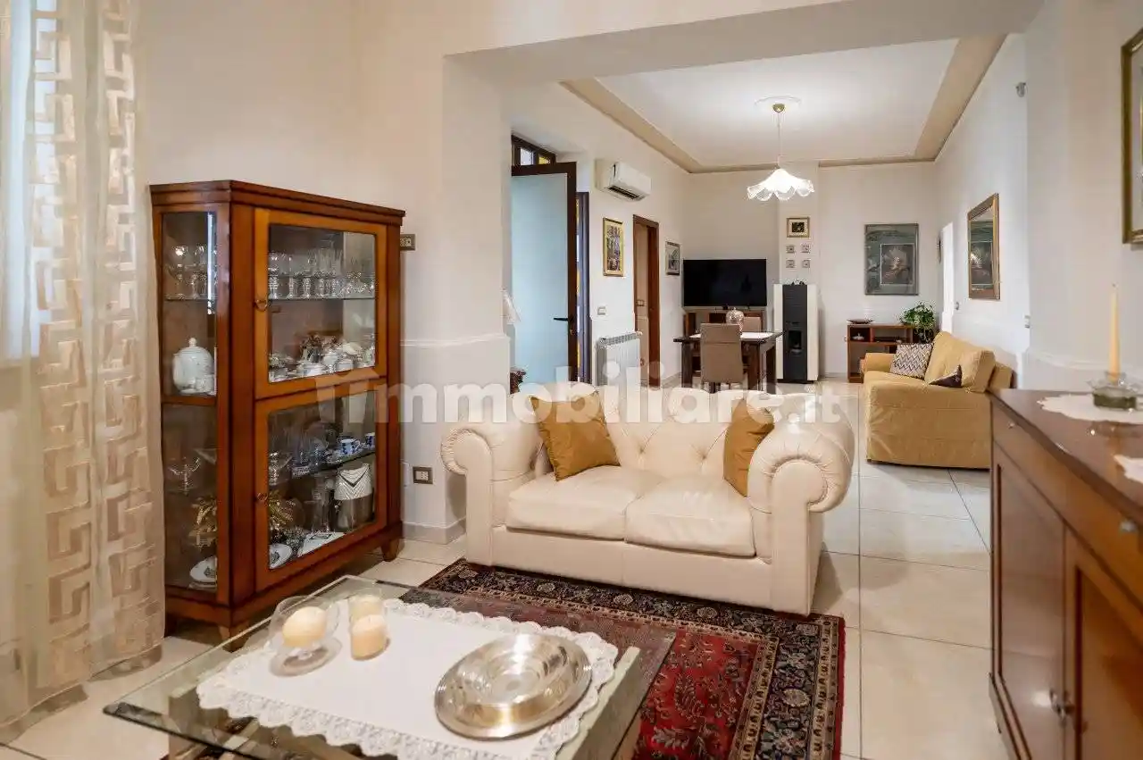 Appartamento in vendita a Barcellona Pozzo di Gotto