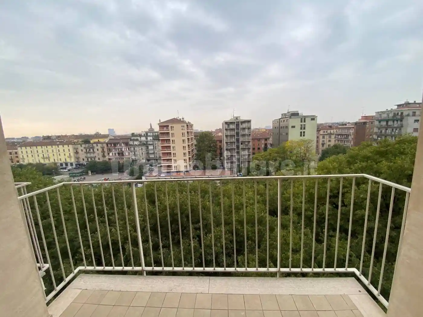 Trilocale viale Gabriele D'Annunzio 3, Corso Genova, Milano - foto 5