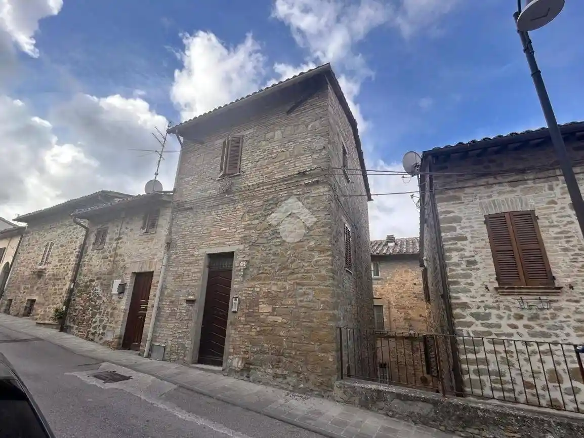 Casa indipendente in vendita a Bettona