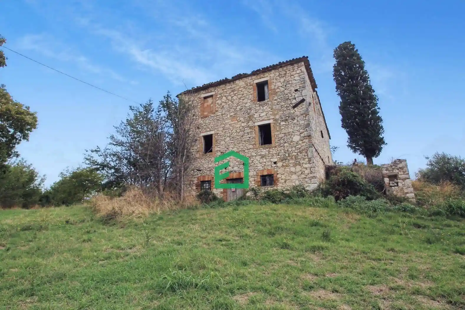 Rustico - Casale in vendita a Guardea