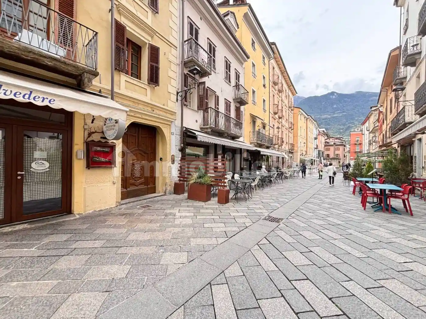 Appartamento in vendita a Aosta