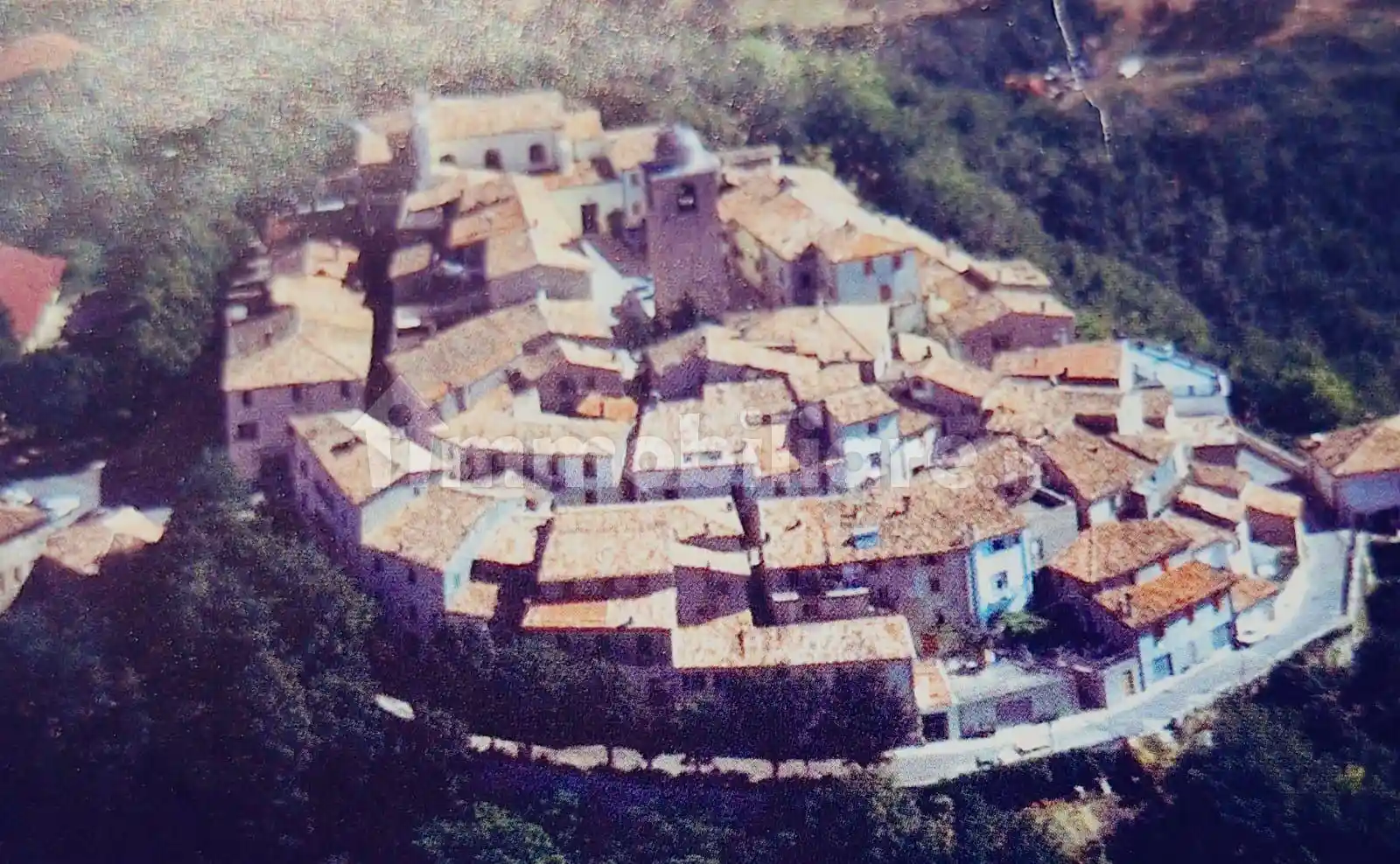 Palazzo - Edificio in vendita a Monte Grimano Terme
