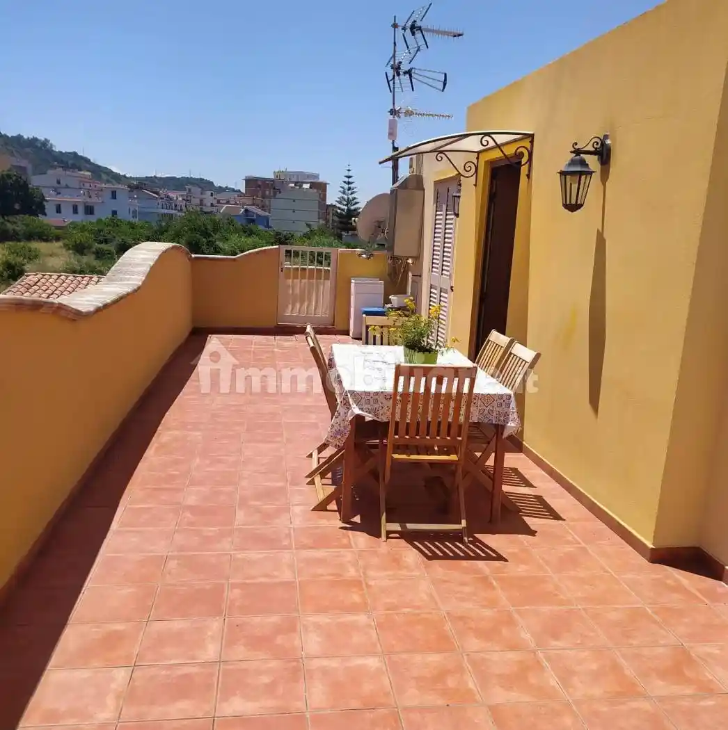 Appartamento in vendita a Rometta