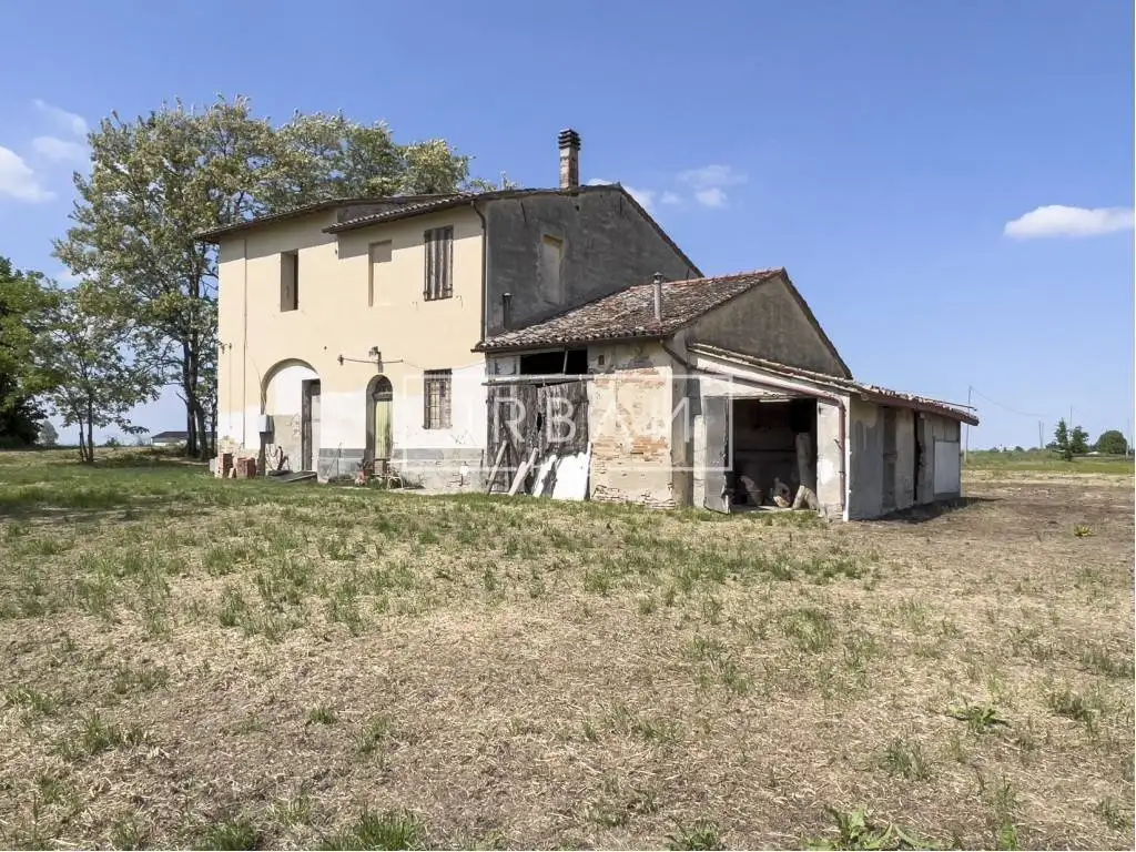 Rustico - Casale in vendita a Forlì