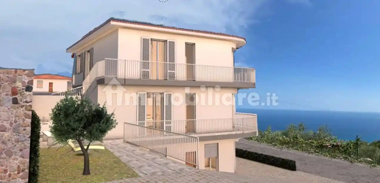 Appartamento in vendita a Costarainera