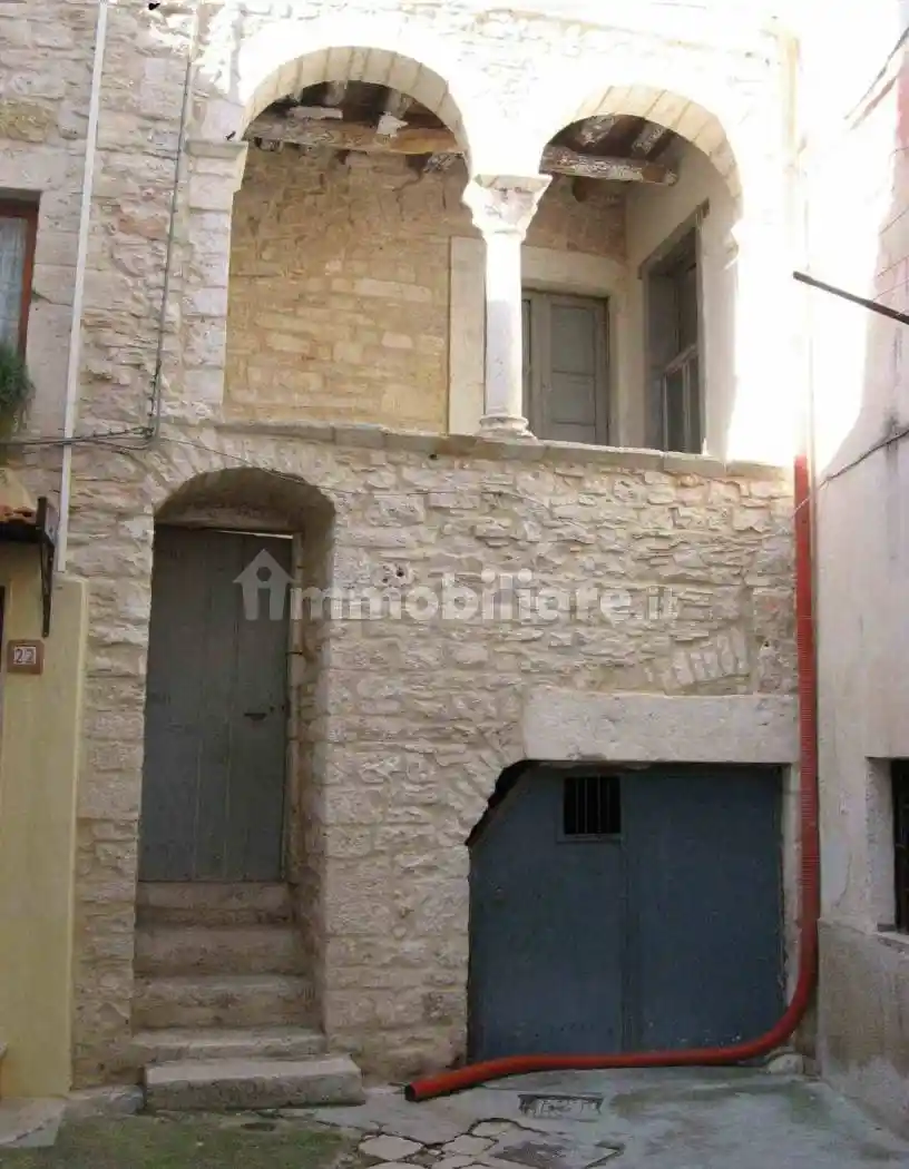 Casa indipendente in vendita a Acquaviva delle Fonti