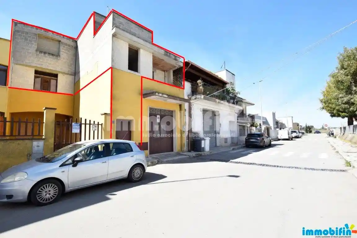 Appartamento in vendita a Oria