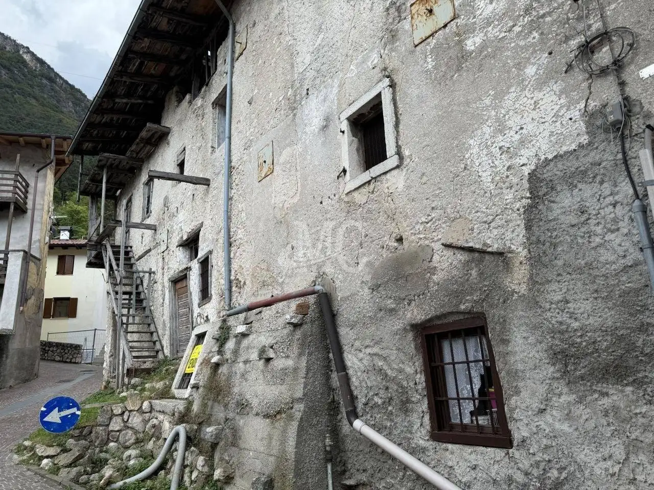 Palazzo - Edificio in Vendita - foto 2