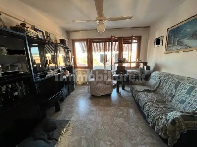 Appartamento in vendita a Livorno