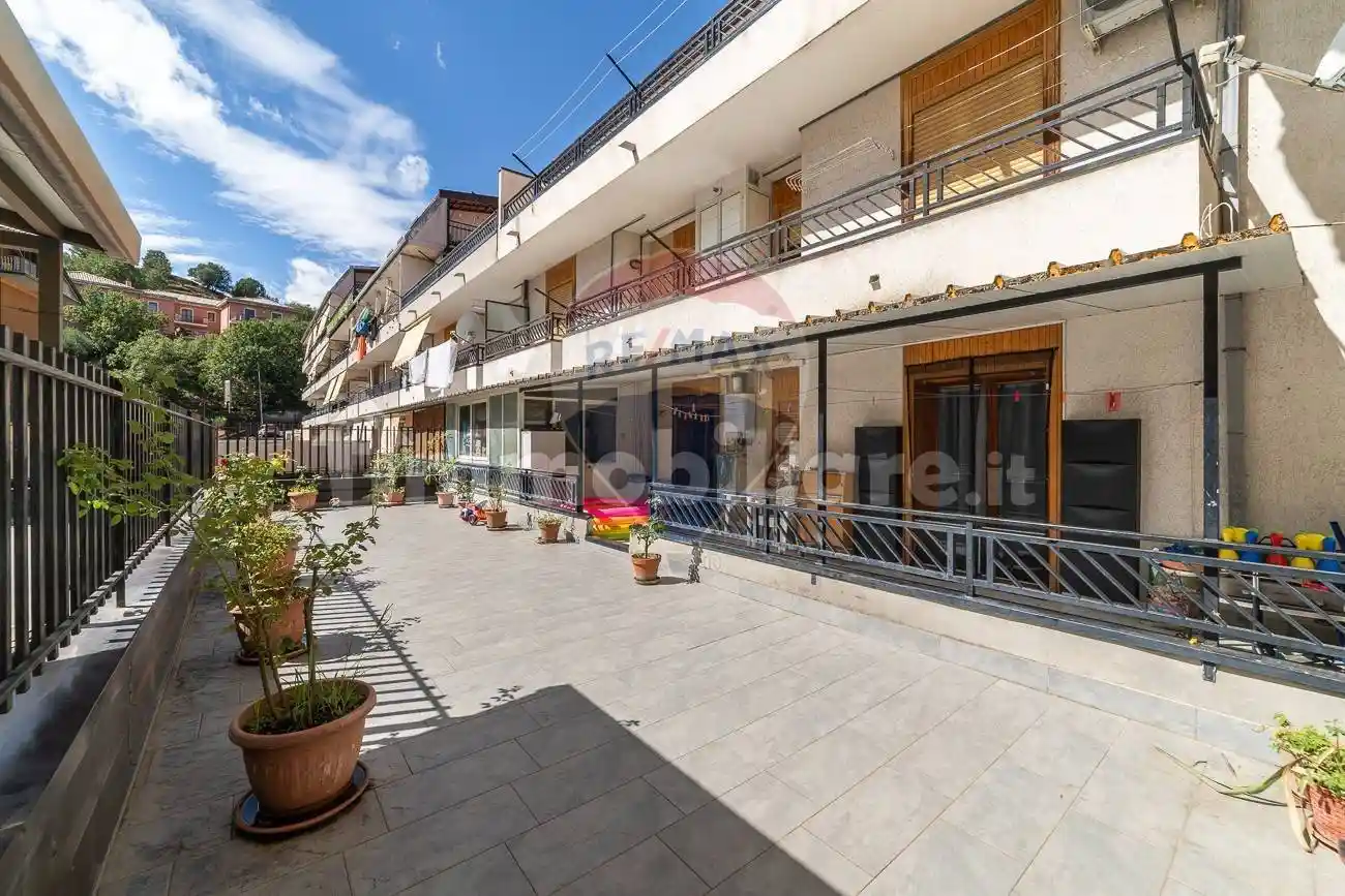 Appartamento in vendita a Bronte