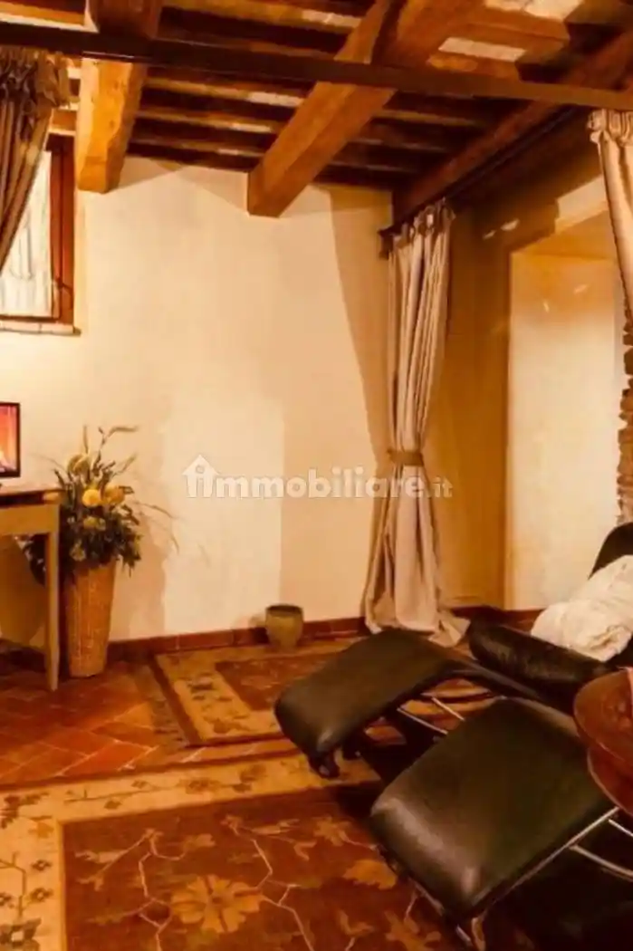 Casa indipendente in vendita a Montefiore Conca