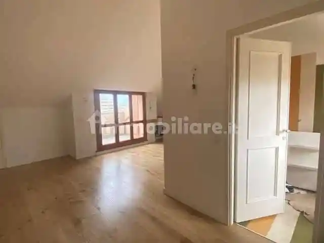 Appartamento in vendita a Piacenza