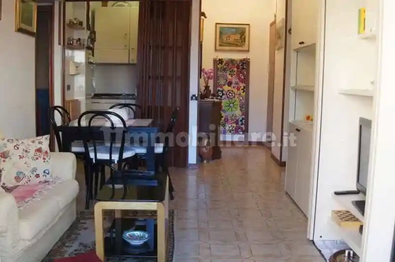 Appartamento in vendita a Luni