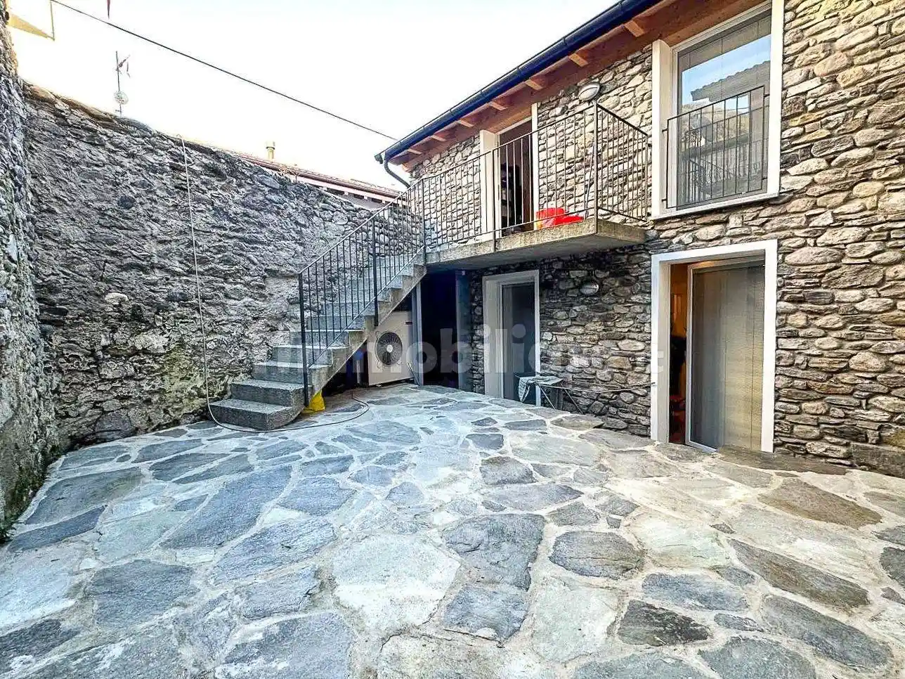 Villa in vendita a Domaso