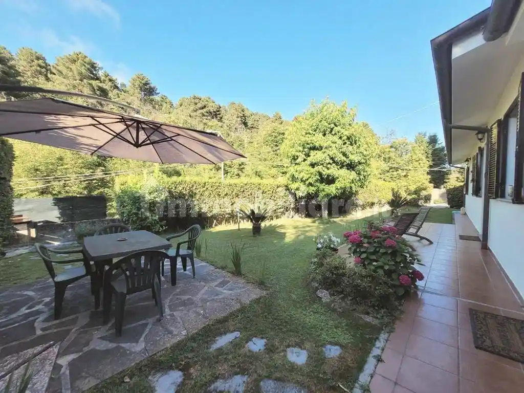 Villa in vendita a Pietrasanta