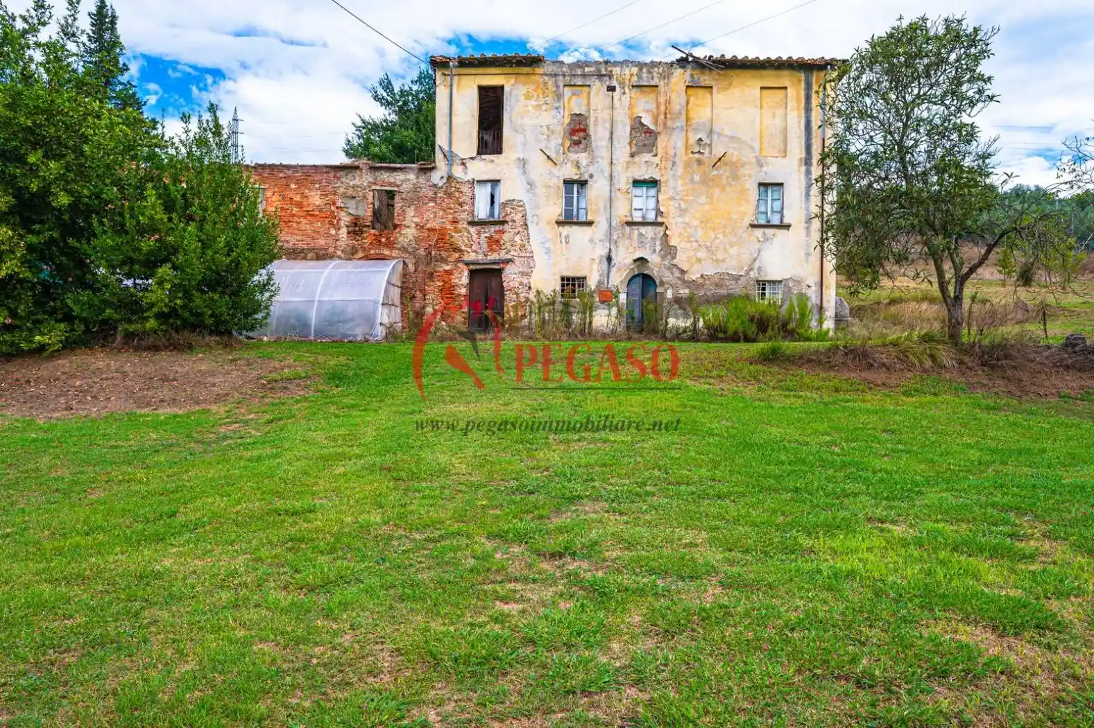 Rustico - Casale in vendita a Uzzano