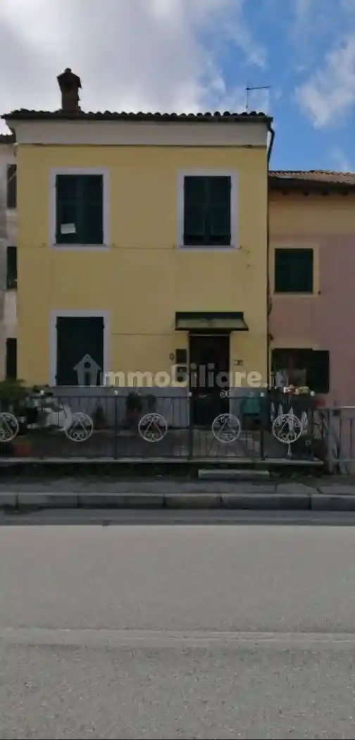 Appartamento in vendita a Ronco Scrivia