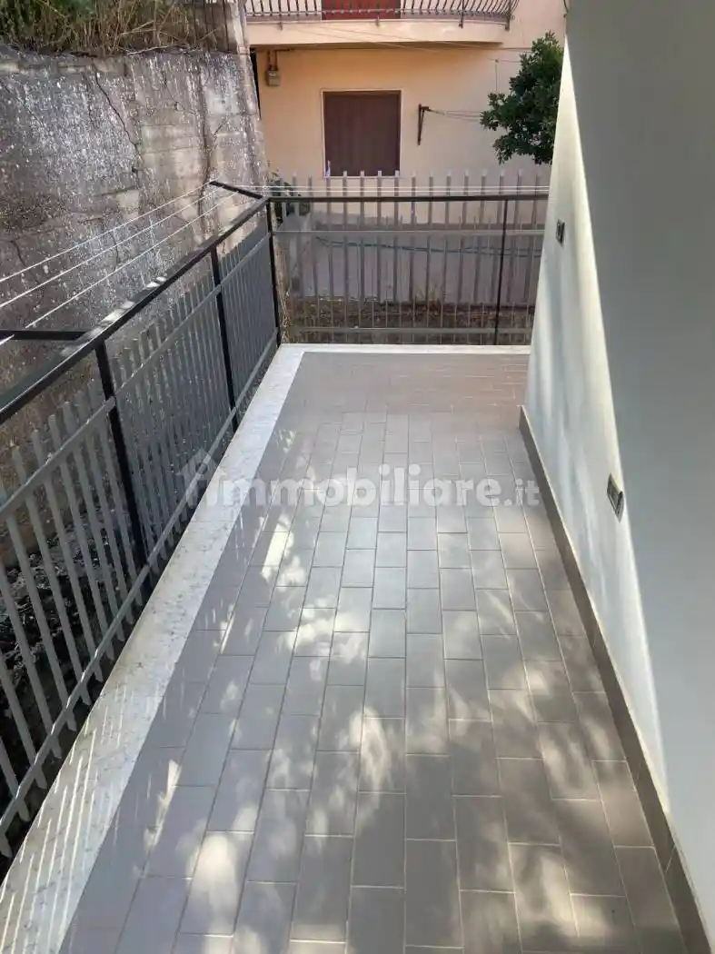 Quadrilocale via Eduardo De Filippo 10, Centro, Castelcivita - foto 2