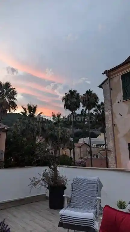 Appartamento in vendita a Laigueglia