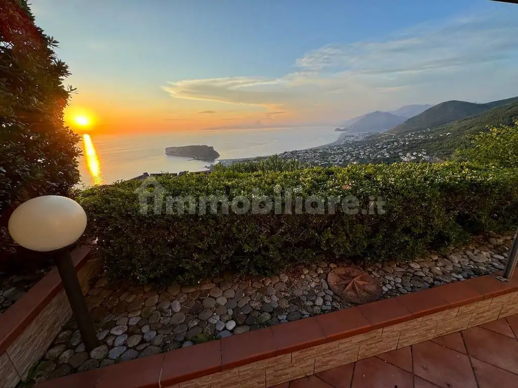 Villetta a schiera in vendita a San Nicola Arcella