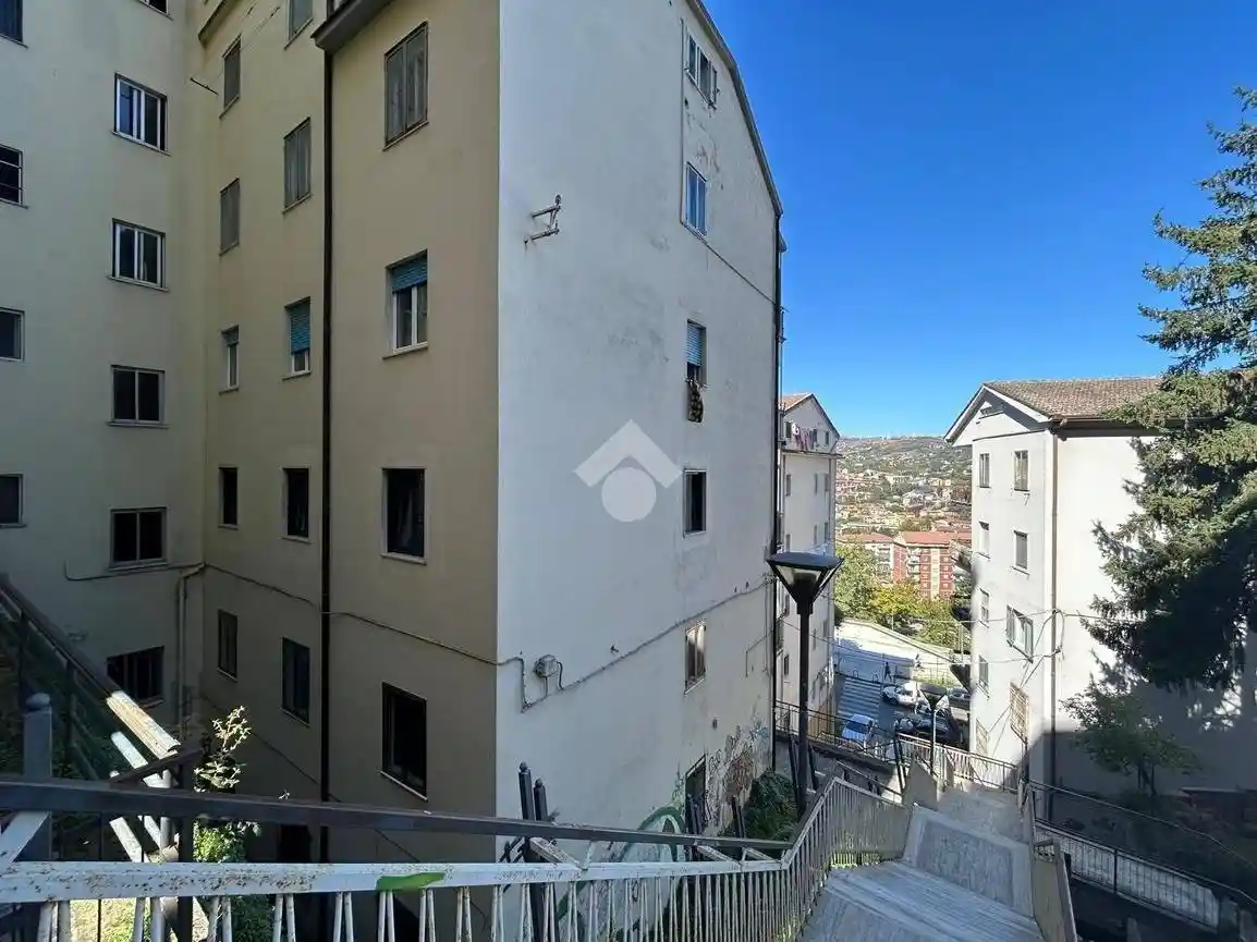 Quadrilocale via Caserma Lucania 21, Centro, Potenza - foto 4