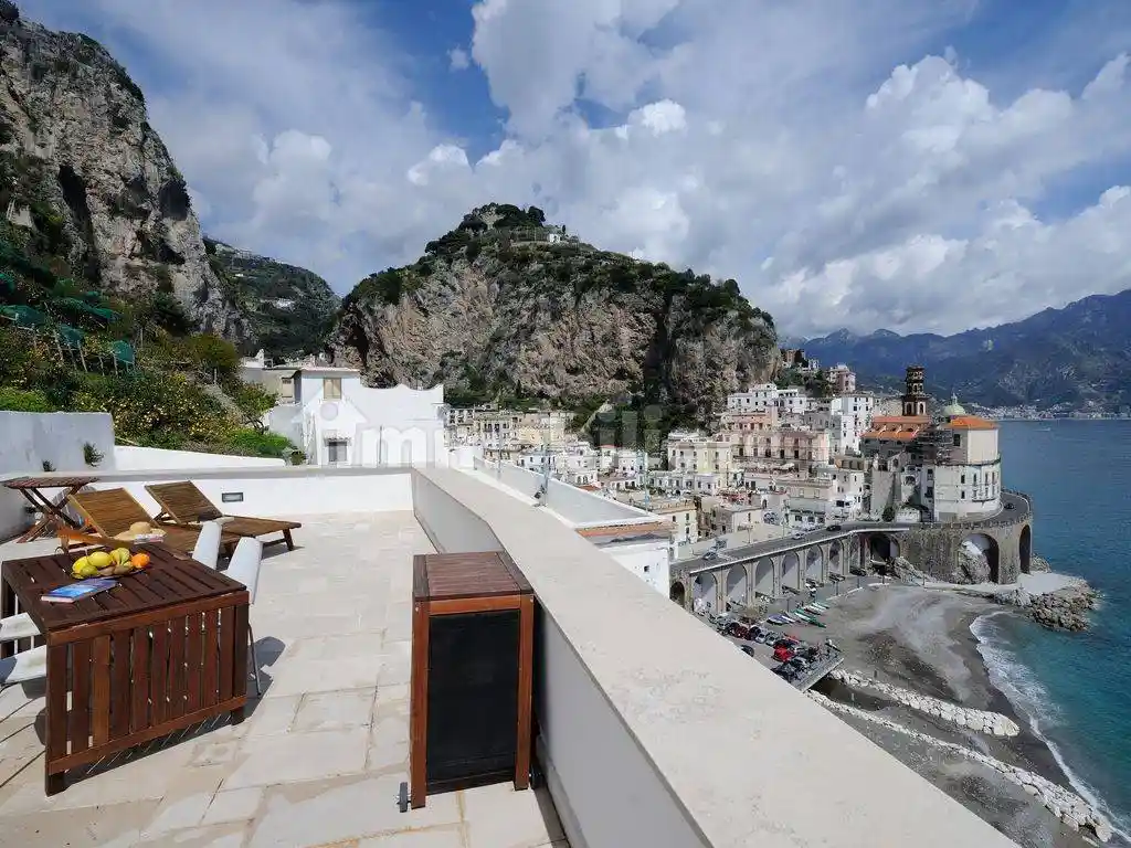 Appartamento in vendita a Atrani